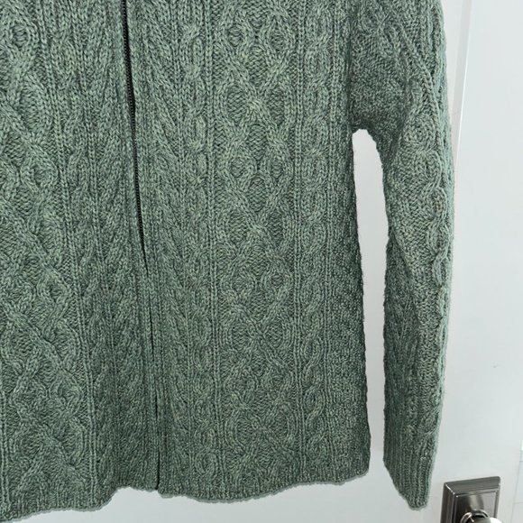 Inis Crafts merino wool cable knit full zip cardigan sweater sz L NWOT Ireland - Picture 3 of 6